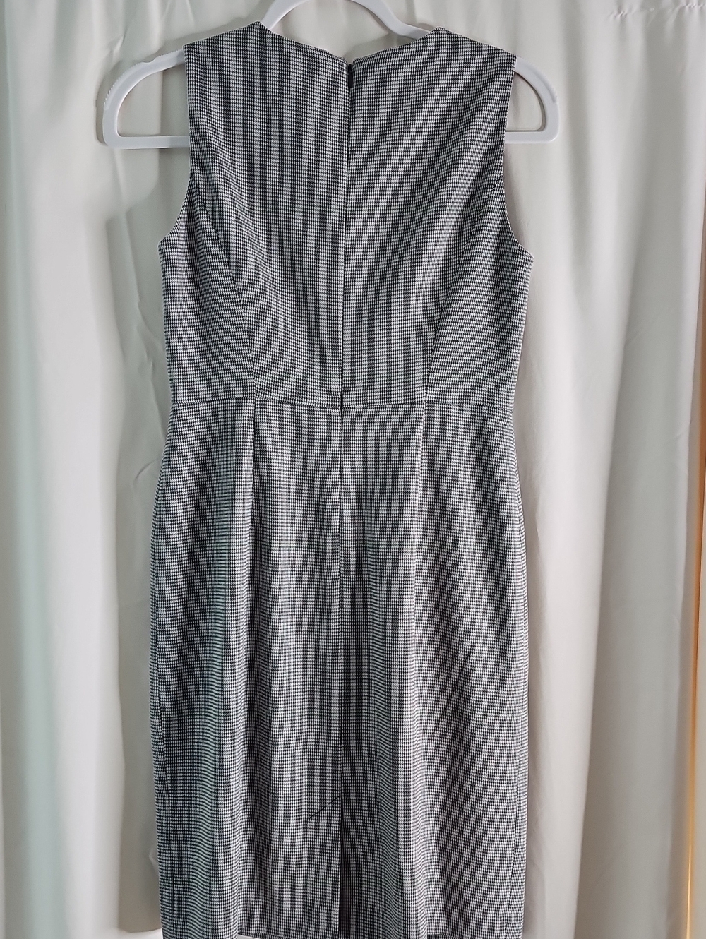 Banana Republic Gray Textured Midi Sheath Dress - Picture 3 of 6